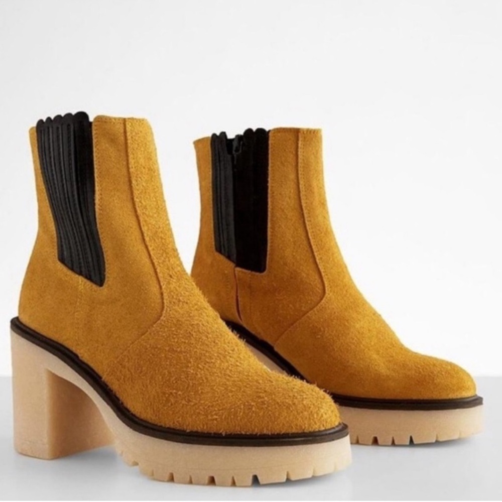 Free People James Suede Leather Chelsea Ankle Boots 7.5